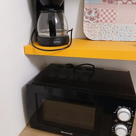 Le Courteline ホームステイ *