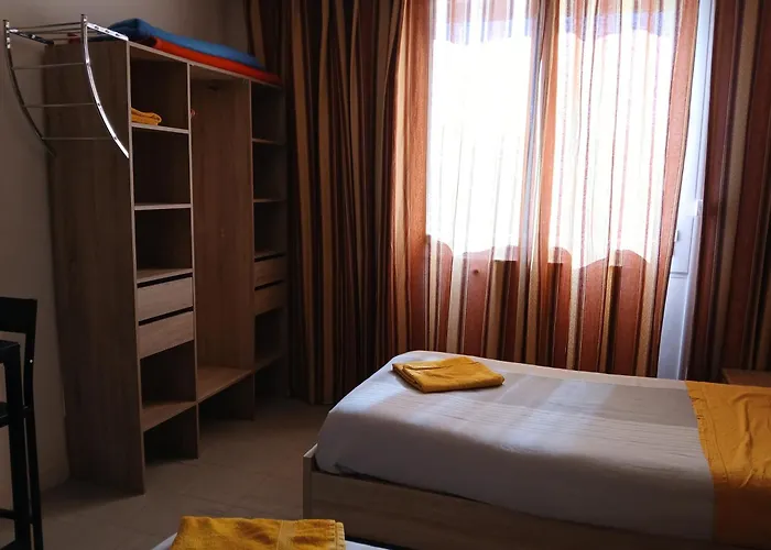 ホームステイ Le Courteline カストル